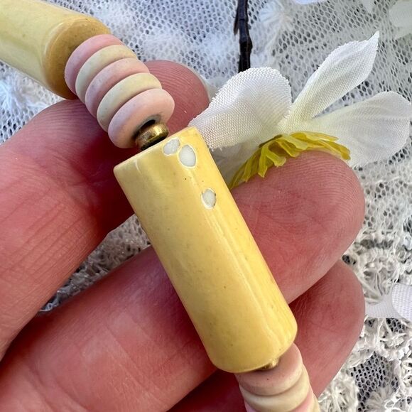 Vintage 70’s Painted Transfer Enamel Necklace - Picture 9 of 12